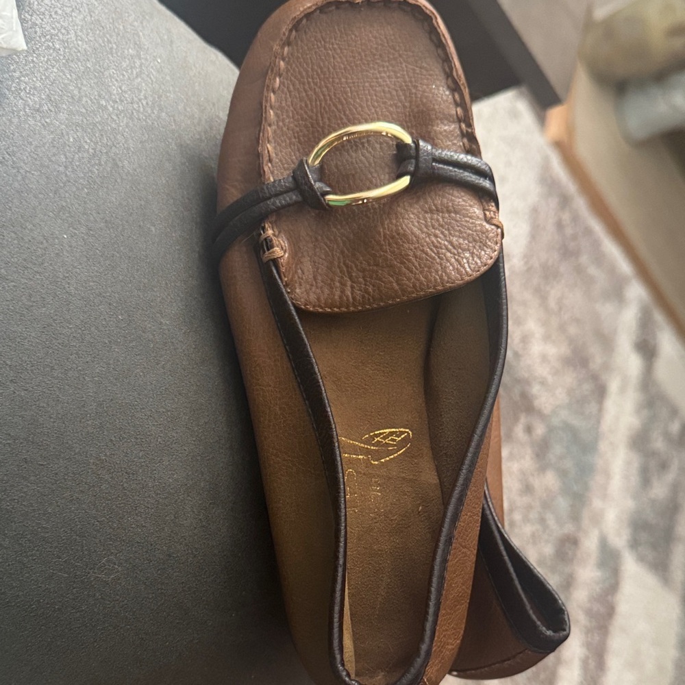 AEROSOLES Brown Leather Loafers with Buckle -never worn